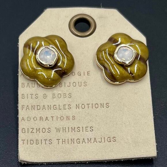 * Anthropologie Mod Brownish Green Floral Opal Post Stud Earrings New - Picture 1 of 7